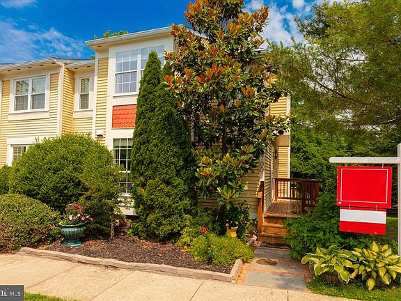 3rd image of 5700 Evergreen Knoll Ct