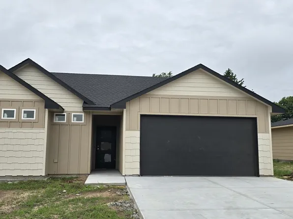 185 Tomahawk, Clearwater, KS 67026