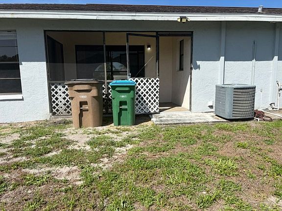 2nd image of 1110 SE 9th Ct
