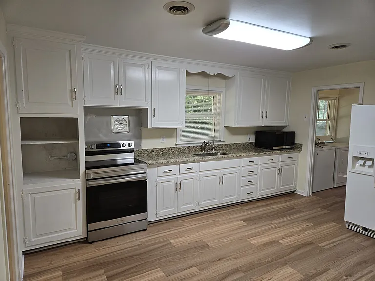 107 Covey Rd — Photo 6