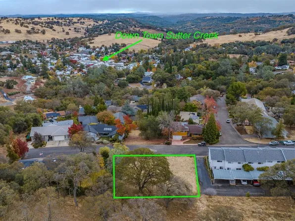 135 Patricia Ln, Sutter Creek, CA 95685