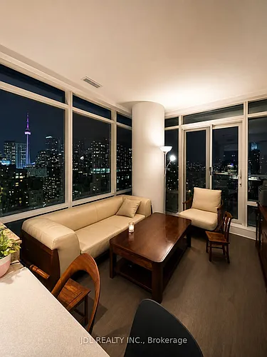 1 Bloor St E #3804 Photo 1