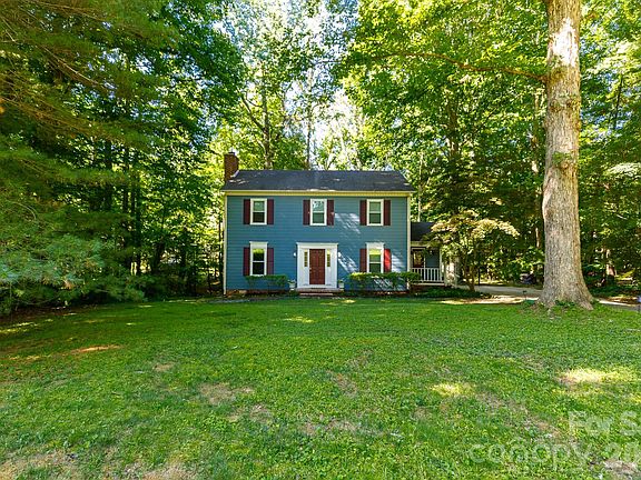 2nd image of 3319 Kingsfield Rd