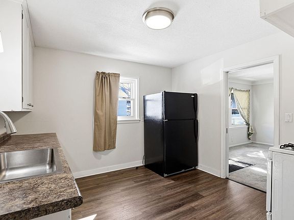 5th image of 345 Lafond Ave