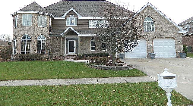 1st image of 9219 Walnut Ln