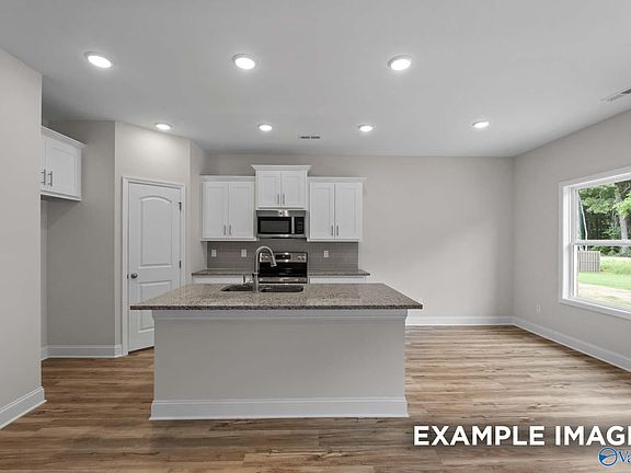 4th image of 311 Keller Dr