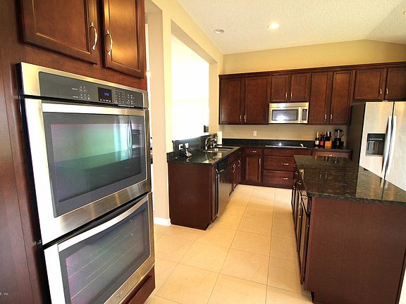 4th image of 1354 King Rail Ln