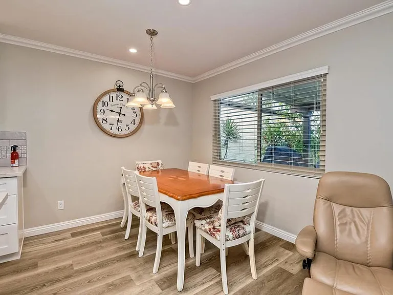 263 San Dimas Ave — Photo 5