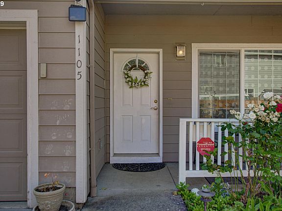 3rd image of 1105 NE 45th St