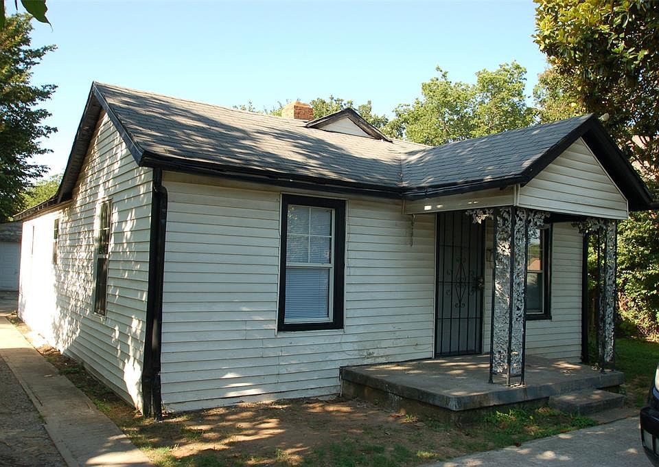 1st image of 2200 McKinley Ave