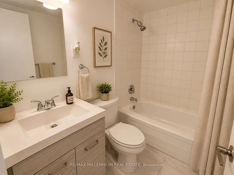 250 Frederick St #1205 — Photo 5