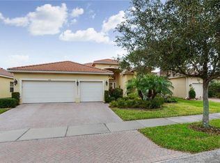 5010 Ruby Flats Dr, Wimauma, FL 33598
