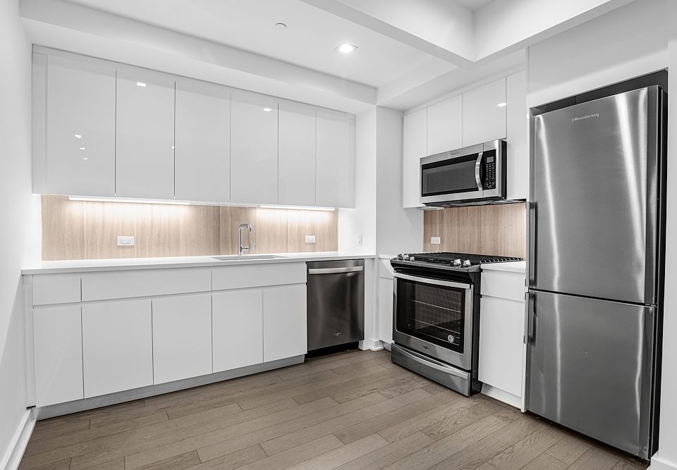 1st image of 2922 Northern Blvd #1505C