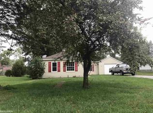 53 Gaige St, Croswell, MI 48422