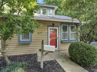 837 Tuxedo Blvd, Saint Louis, MO