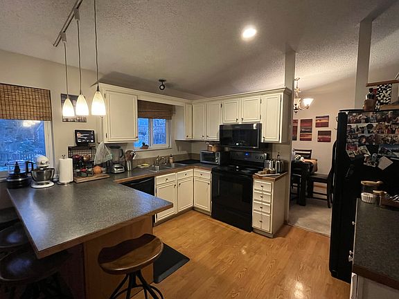 5th image of 3007 Eindborough Dr