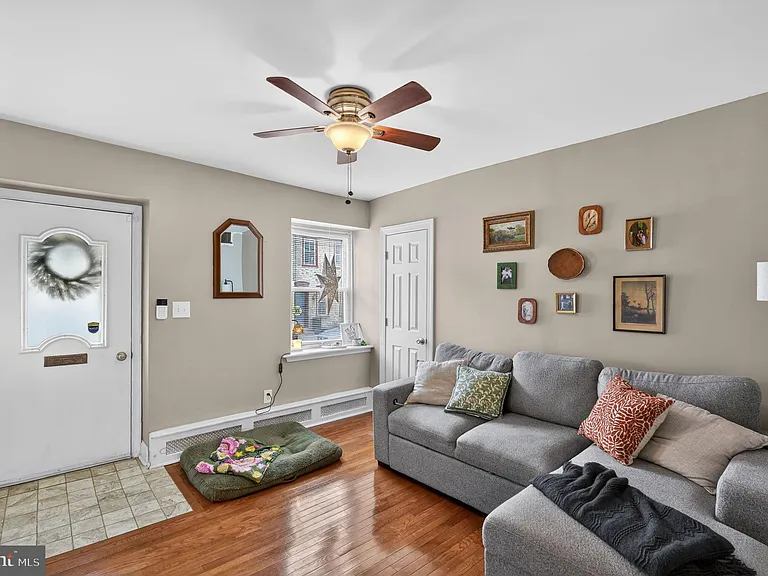 4743 Umbria St — Photo 3