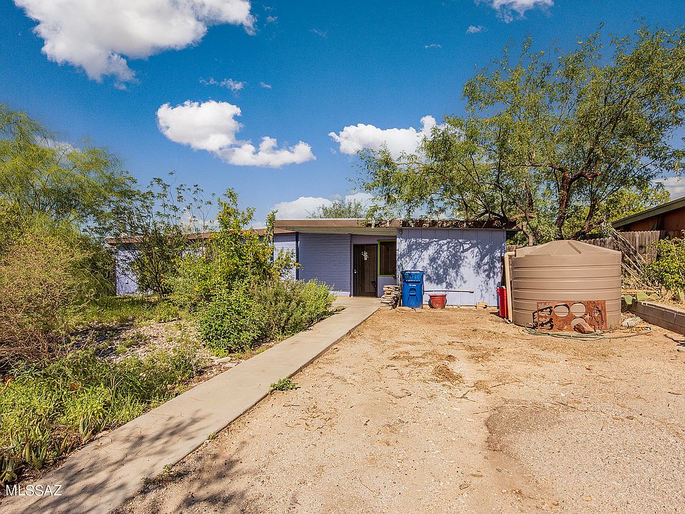 1st image of 2473 S Kevin Dr