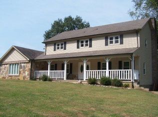 112 Connors Dr, Oak Ridge, TN 37830