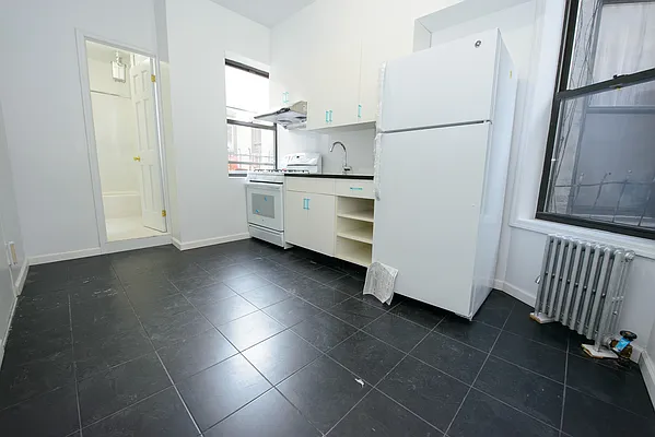 Rented by Genik Group Corp | media 7