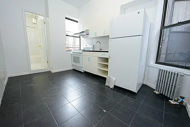 Rented by Genik Group Corp