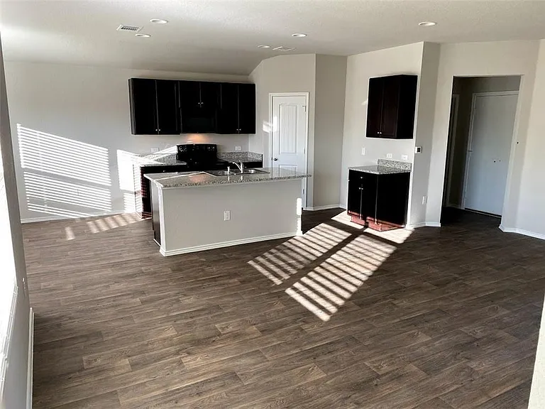 12901 Brahmin Dr — Photo 5
