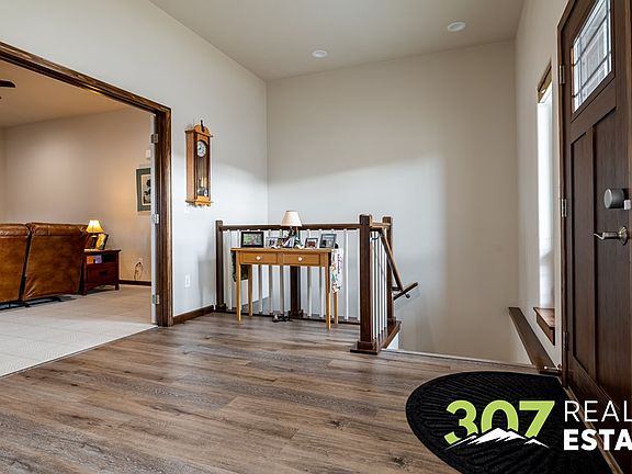 5th image of 707 Go Around Loop