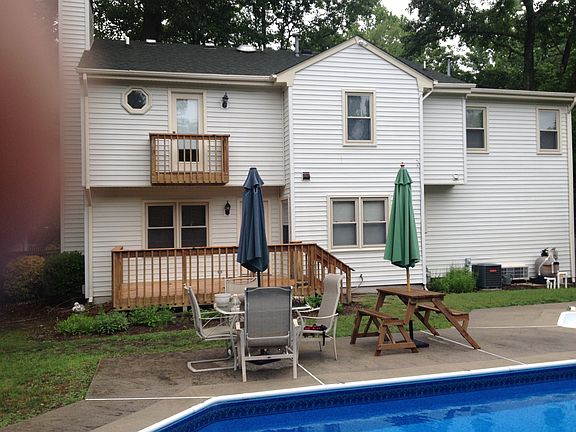 2nd image of 1141 Crystalwood Cir