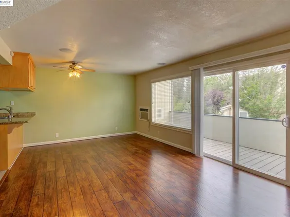 27796 Vasona Ct APT 4, Hayward, CA 94544