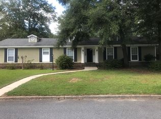 2300 S Sherwood Dr, Valdosta, GA 31602