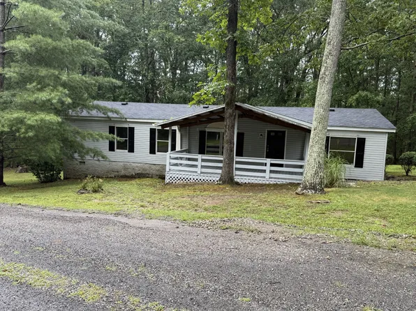 211 Blackberry Farm Rd E, Monteagle, TN 37356