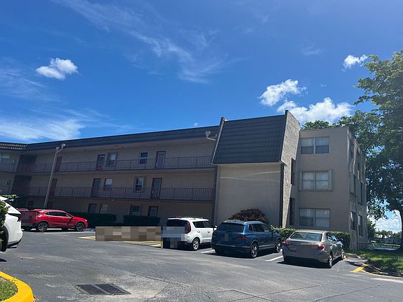 2nd image of 9330 Lime Bay Blvd