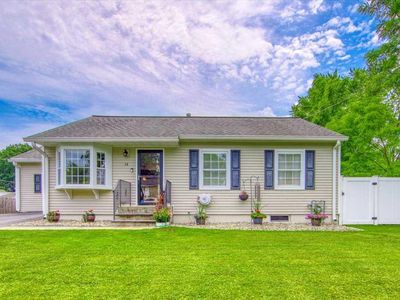 14 Hampshire Rd, Fishkill, NY, 12524
