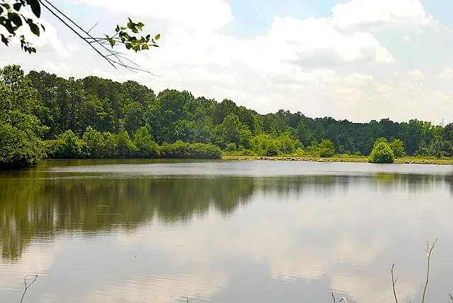 Village Lakes has 4 miniature lakes for kayaking, boating, and fishing