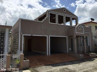 D10 Calle Robles, Bayamon, PR 00956