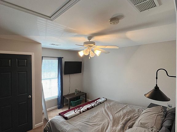 3rd image of 751 N Hite Ave APT 5