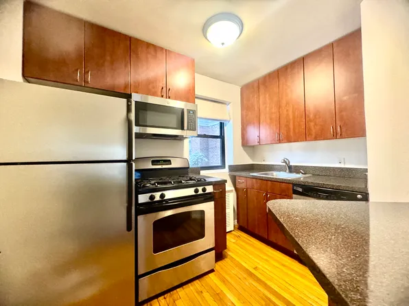 (undisclosed Address), Bayside, NY 11361