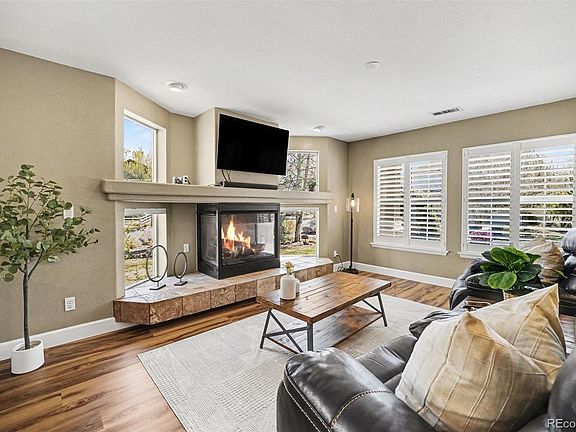 3rd image of 4647 Longs Court