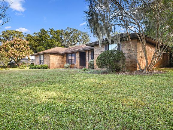 3rd image of 5444 Hickory Grove Dr