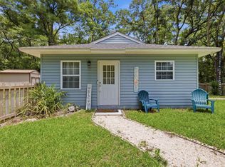 30 Keerns Rd, Crawfordville, FL 32327