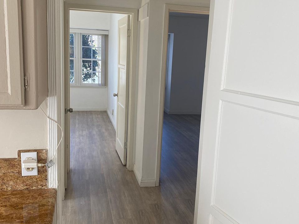 1st image of 1818 Ocean Park Blvd #A
