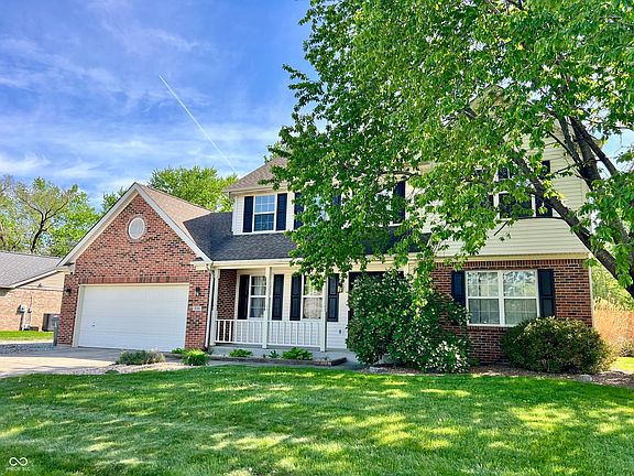 3rd image of 330 Hollowview Dr