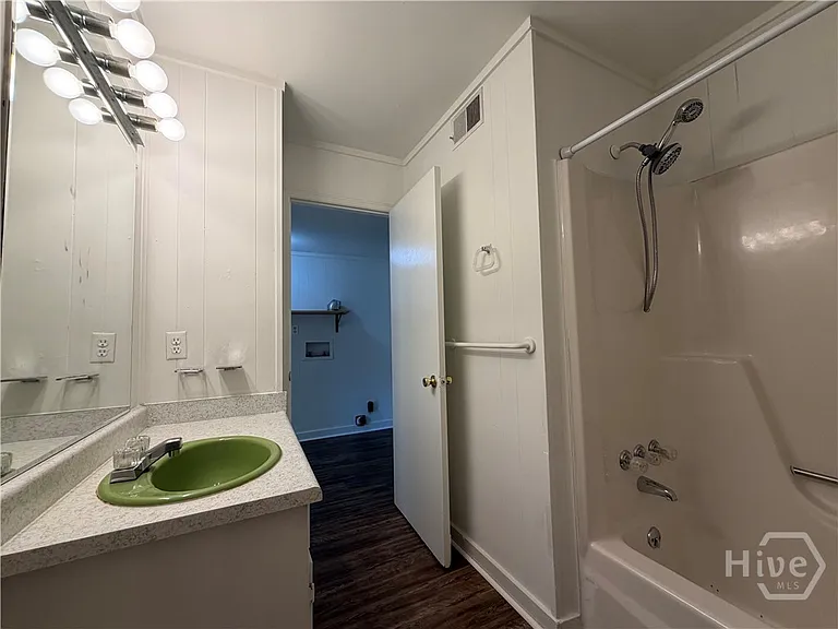 2835 Cherokee Rd — Photo 22