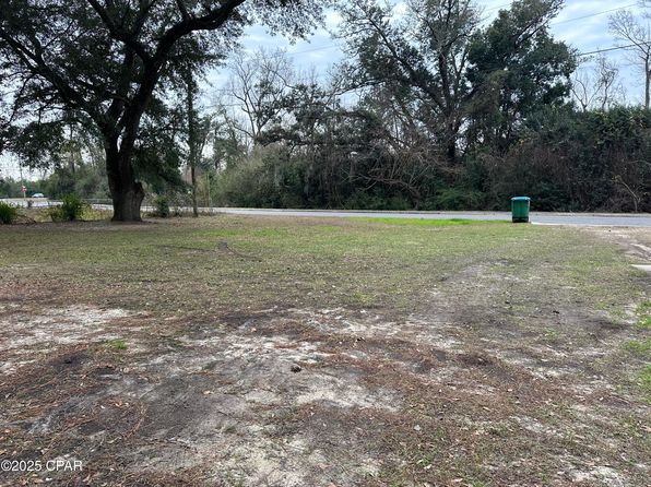 2812 Eva Mae St, Marianna, FL 32448