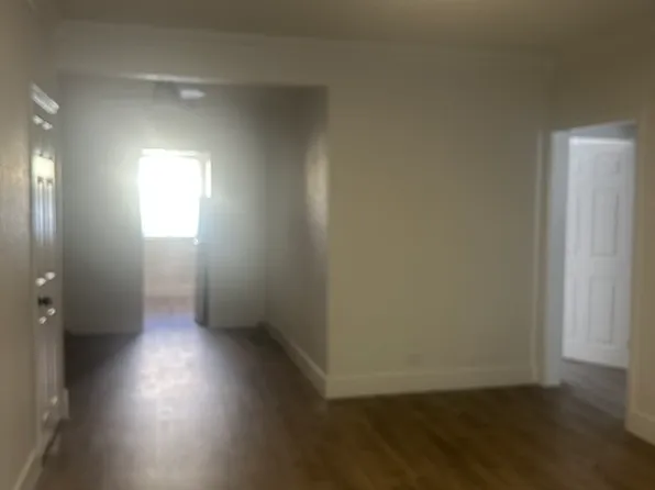 6805 Abbott Ave, Miami Beach, FL 33141