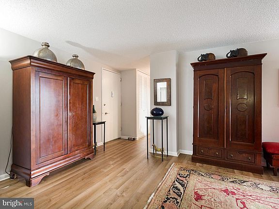 3rd image of 1001 City Ave #Wa-1008