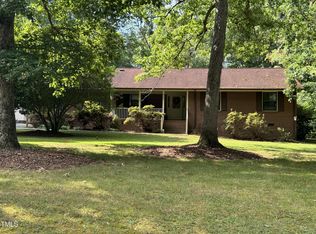 8110 Yarborough Rd, Mebane, NC 27302