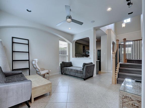5th image of 3009 Bond Dr #278C