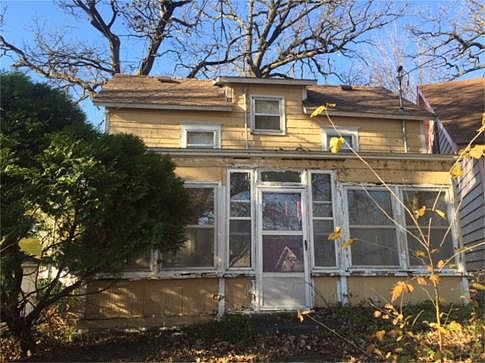 2nd image of 245 Wesley Dr