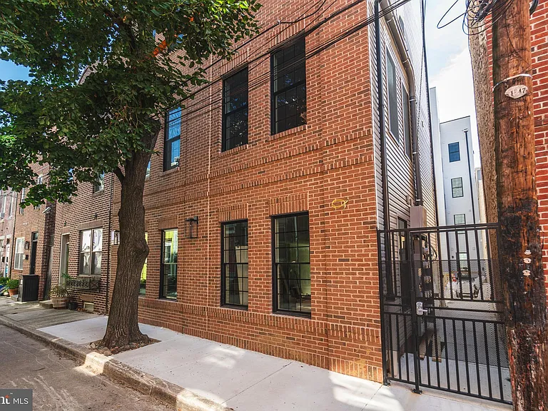 713 S Mildred St #4B — Photo 28